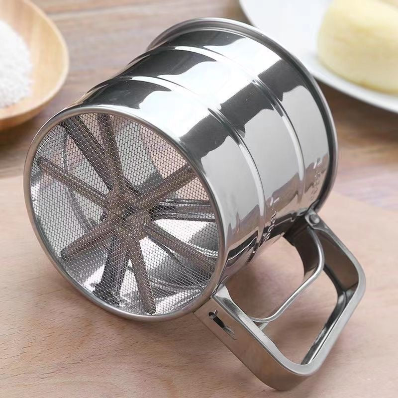 Kitchen stainless steel flour sieve, baking-specific handheld semi-automatic flour sieve, ultra-fine cake sugar powder, household use.