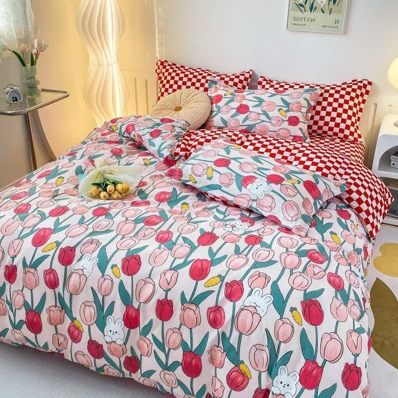 Bunny and tulip patterned bed sheet, fresh and natural style, approximately 200cm x 230cm.